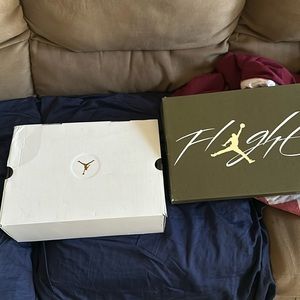 Air Jordan 13s Air Jordan fours 600 for both 300 for one pair